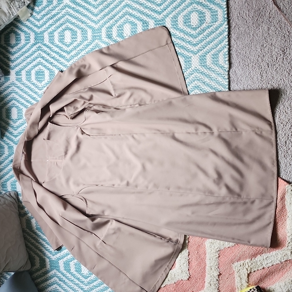 Skirt Suite View 3